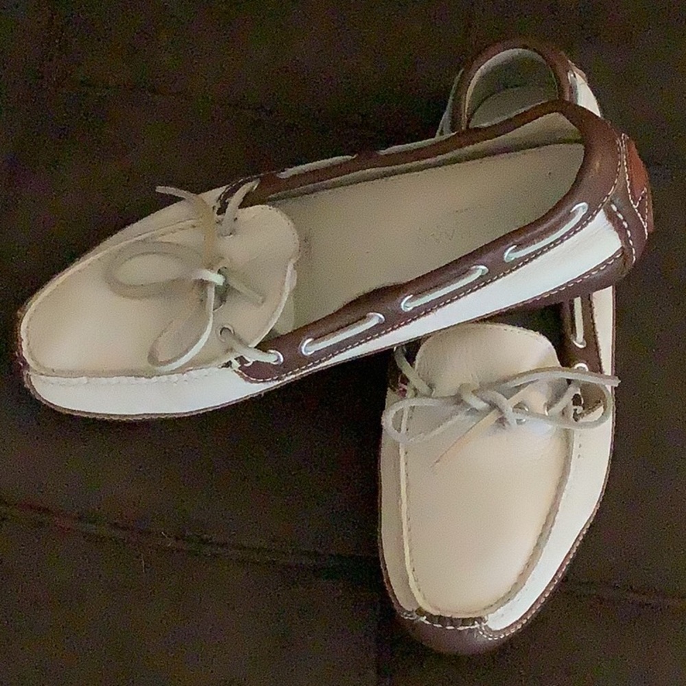 Cole Haan Leather Driving Moccasins Womens 9.5 - Picture 2 of 8